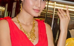 欧美丰满熟妇无码XOXOXO